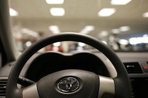 BMW Group и Toyota подписали соглашение о разработке спортивного автомобиля и экологичных технологий