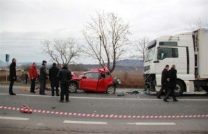 На трассе Киев-Чоп милиционер насмерть сбил женщину