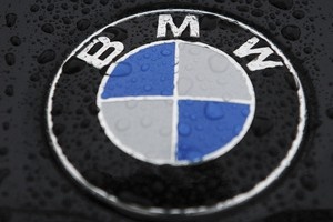 Чистая прибыль BMW по итогам 2012 г. увеличилась на 4,4%