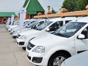 АвтоВАЗ решил узнать мнения о Ладах через социальную сеть