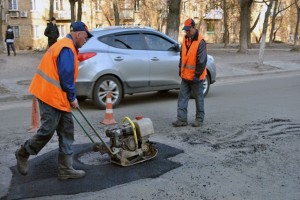 В Украине планируется отремонтировать 6 млн кв. м коммунальных дорог на сумму 2 млрд 390 млн грн, – Вилкул