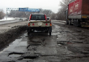 За полгода в Украине из-за плохих дорог погибли 24 человека – милиция