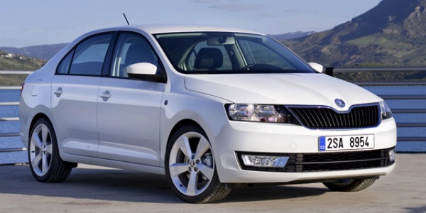 Skoda Rapid получит ксеноновые фары