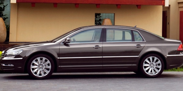 Volkswagen Phaeton хотят превратить в отдельный бренд