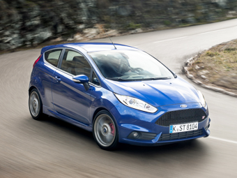 Спрос на хот-хэтч Fiesta ST вдвое превысил ожидания Ford