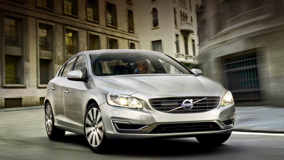 В Россию привезли доступную полноприводную версию Volvo S60