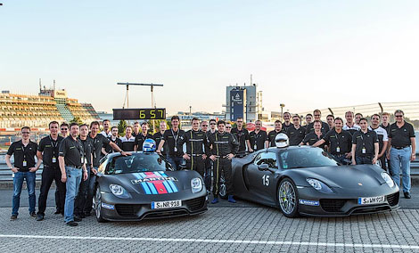 Porsche 918 Spyder стал самым быстрым гибридом Нюрбургринга – See more at: http://mclarenf-1.com/news-59580-porsche-918-spyder-stal-samum-bustrum-gibridom-nurburgringa.html#sthash.XXexODDk.dpuf