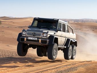 «Мерседес» отказался делать шестиколесный G-Class праворульным