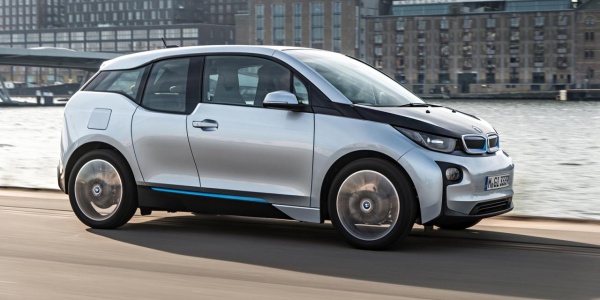 BMW i3 заделается настоящим семьянином